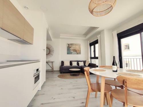 Beautiful Modern Apartment In The Centre Of Tarifa