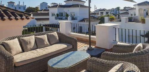 Villa With Private Pool - Lo4lt