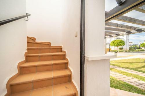 Villa With Hot Tub And Private Pool - Pa9lt