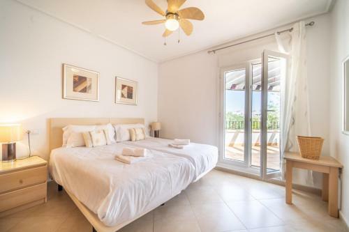 Apartment With Large Terrace - Er122lt