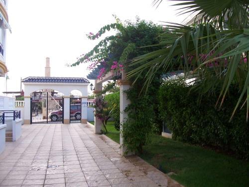 Apartamentos La Mata Sab