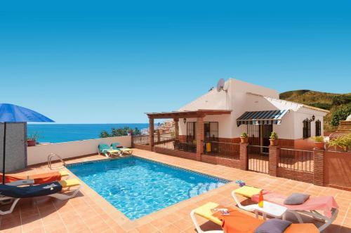 Villa Nadia By Villa Plus