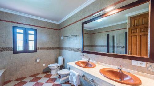 Casa Rural Cortijo Picuales Torrox By Ruralidays