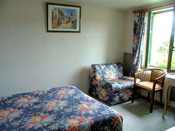 Hotel Logis Auberge � La T�te De Lard
