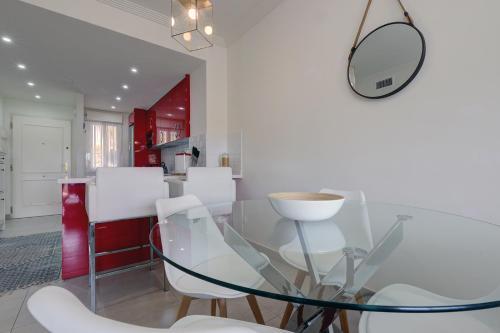 100 - Modern 2 Bed Luxury Golf Apartment In Mijas