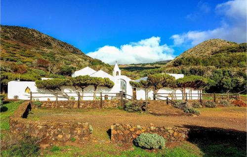Holiday Home Erese Alto
