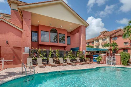 Best Western Plus Windsor Gardens Hotel & Suites/conference Center