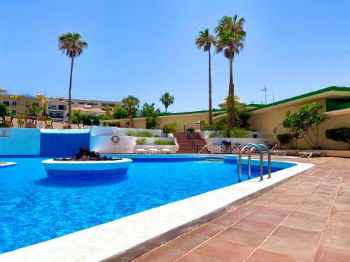 Apartment In Club Paraiso With Ocean View
