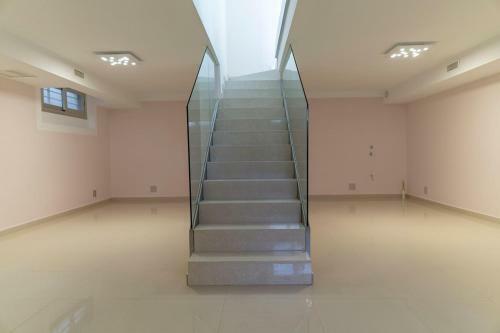 Stunning New Build 3 Bed Villa With Private Pool