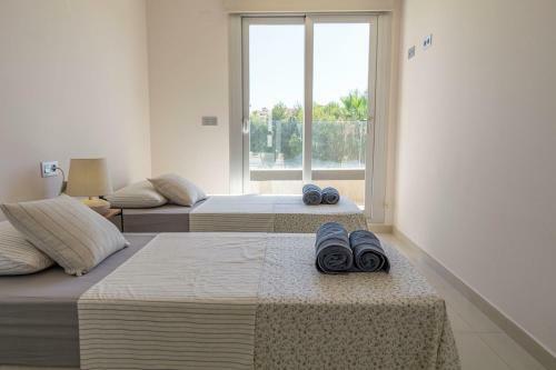 Stunning New Build 3 Bed Villa With Private Pool