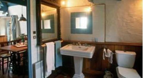Hostal La Grange De Coat�lan
