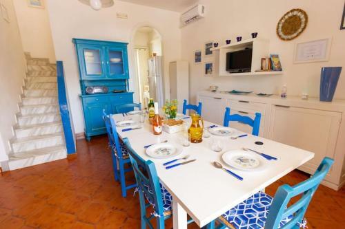 Villa Ranieri-casa Con Vista A Campo Di Mare