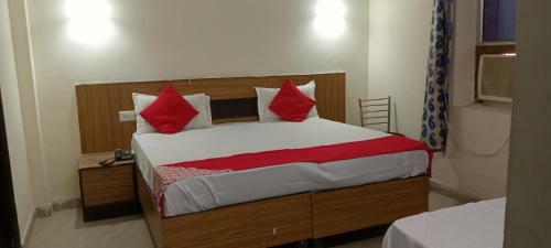Hotel Taj Paradise Agra