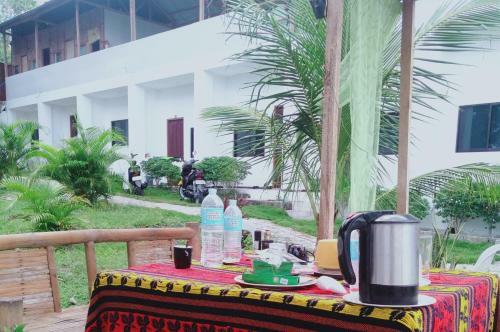 Albergue Lake House Resort Room 4