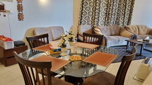 Rove Lodging-3 Bedroom Service Apartment-mountain View