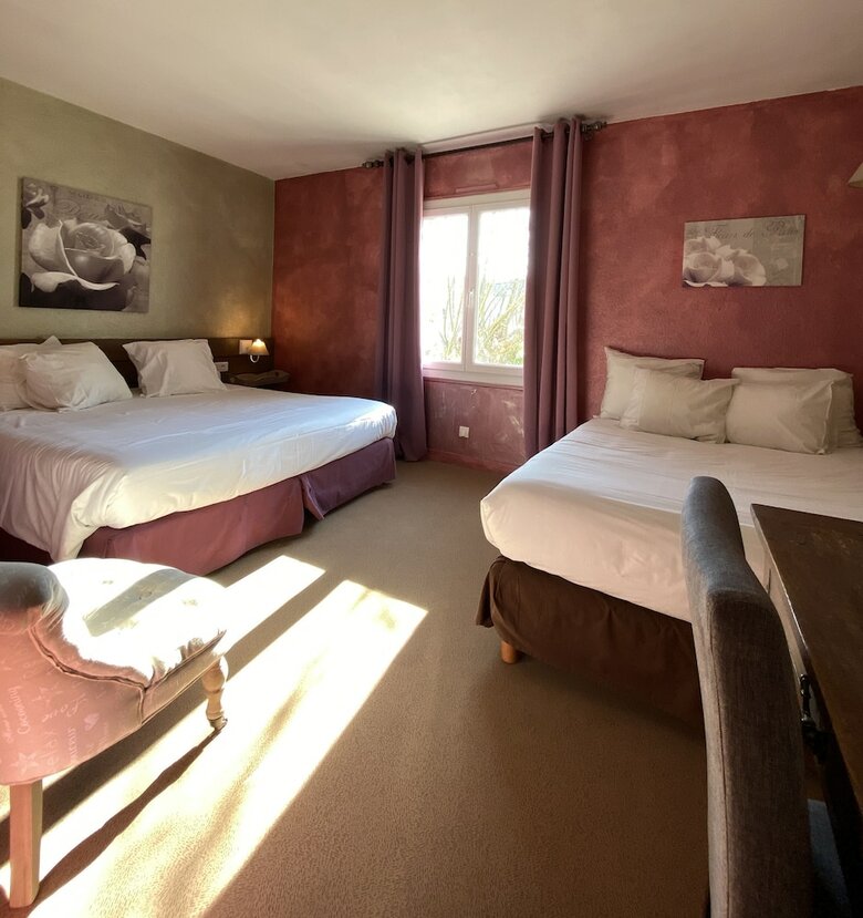 Inter-hotel M�di�val