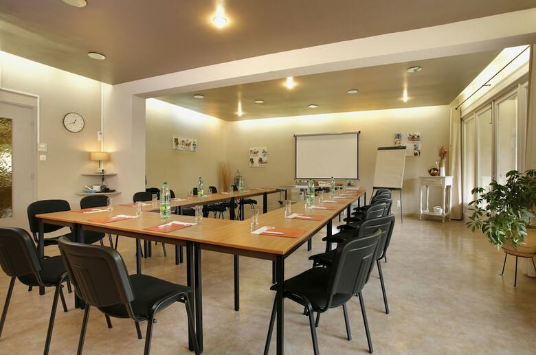 Inter-hotel M�di�val