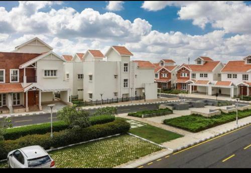 Villa Stay At Golf Community