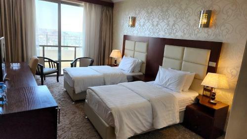 Hotel Red Crescent Guesthouse