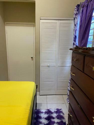 J & B Vacation Home