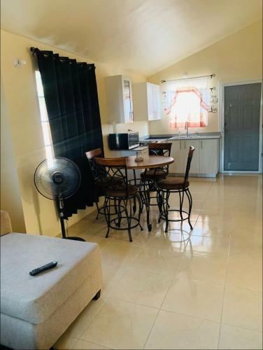 Jah Casa Tu Casa