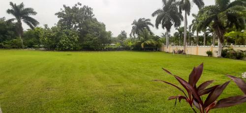 Jamaica Extended Stay / Golf Veiw Villa