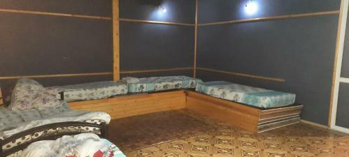 Famana Hostel