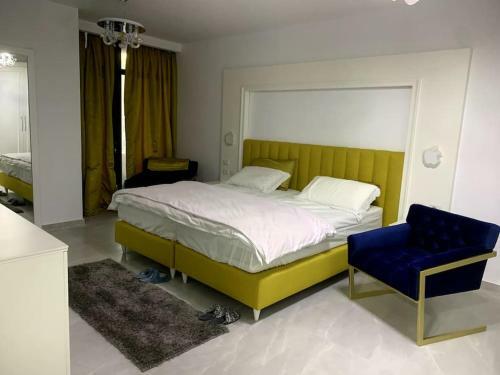 Modern Sea View Apartment Duress Center