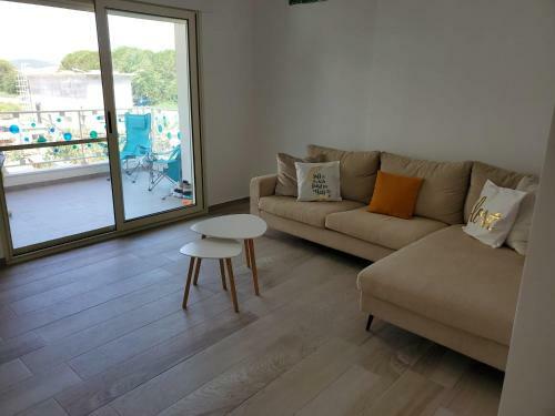 Gjiri I Lalzit Apartment 2 - Perla Resort