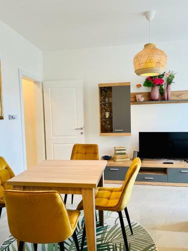 Oasis Apartments