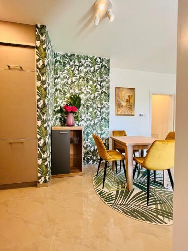 Oasis Apartments