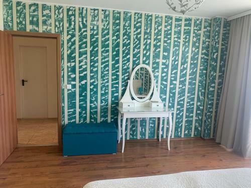 Beautiful Sea View Apartment In Aheloy