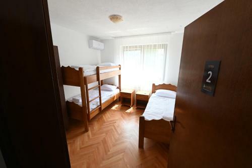 Hostel Sobe Drvorez
