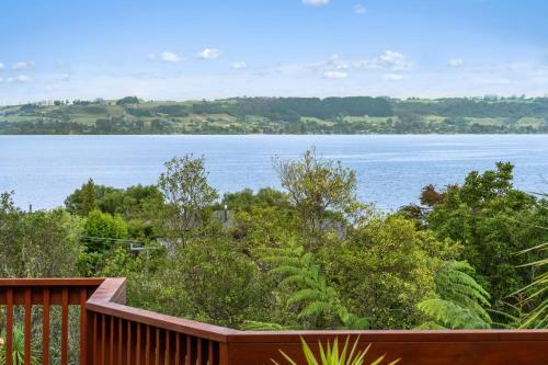 M?nawa On Kawaha - Kawaha Point Holiday Home