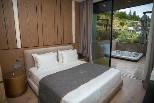 Prado Luxury Hotel