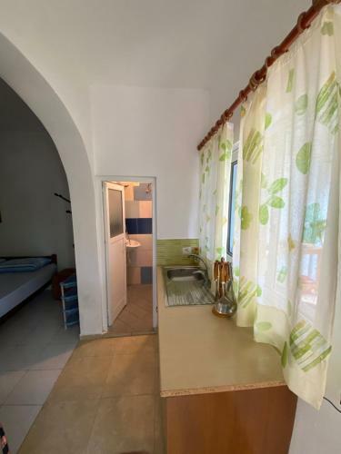 Pineside Rooms