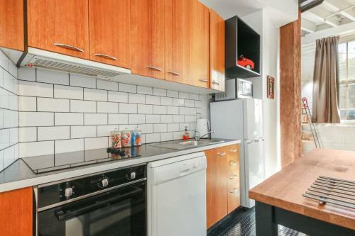 Spacious 1 Bedroom Apartment In Teneriffe Brisbane