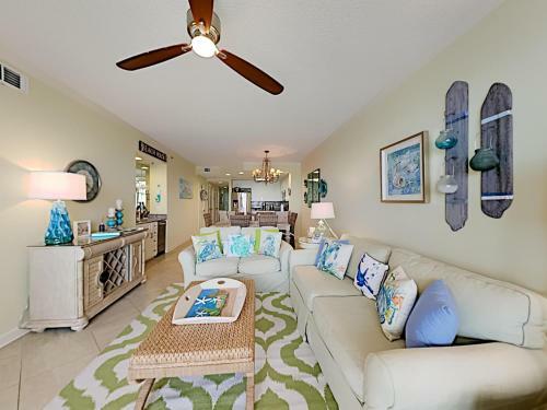 Apartamento The Enclave #1006