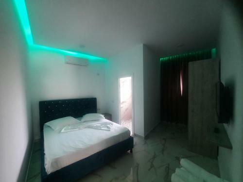 Hotel Megniar