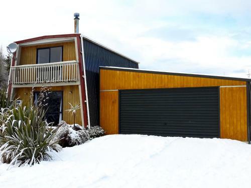 Tongariro Alpine Chalet - National Park Township
