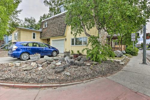 Spacious Fairbanks Home Fireplace, Walk Dtwn