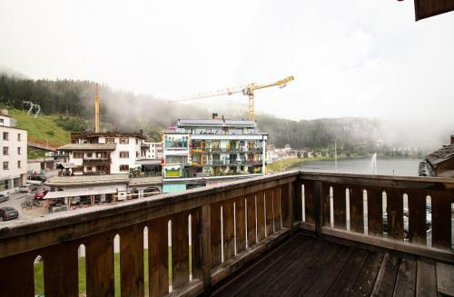 Apartamento Zentrale Penthouse Im Haus Padrun