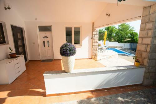 Villa Mila