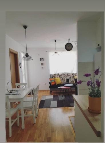 Apartman Sun?ica