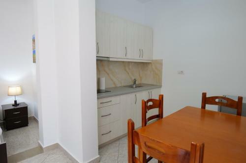 Bed & Breakfast Vila Panorama Piqeras