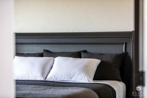 Villa Luxury Living At The Eagles Perch Palmer Ak