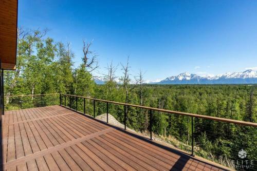 Villa Luxury Living At The Eagles Perch Palmer Ak