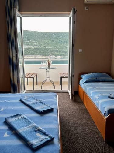 Hostal Villa Petra