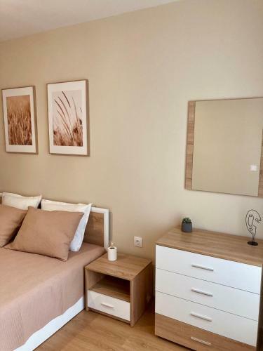 Pearl Apartments