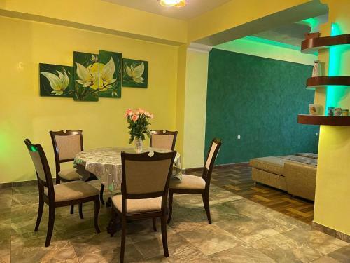 Apartamento Central House With Nice Balcony On Mashtots Ave.